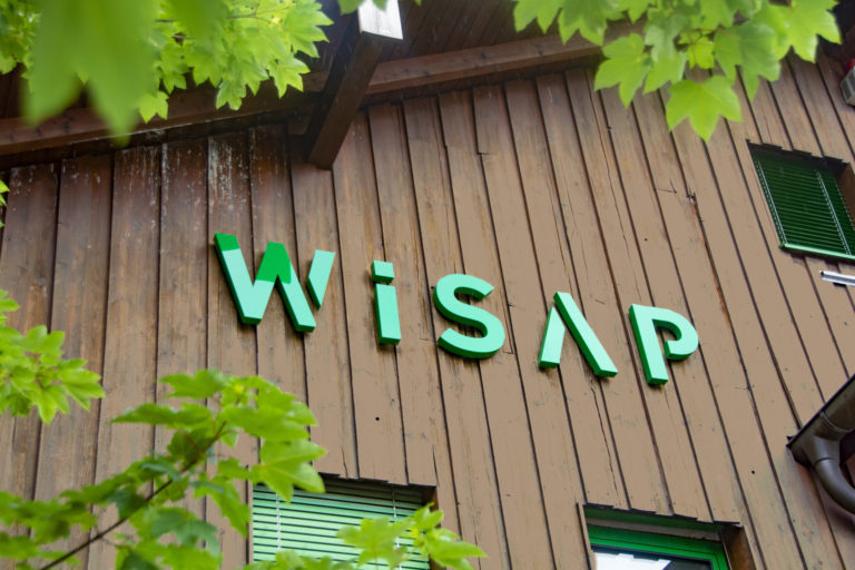 WISAP-Firmenlogo 3D gefräste Buchstaben