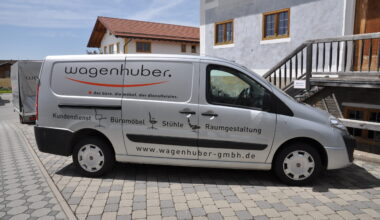 KFZ Beklebung